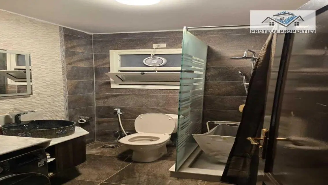 Luxurious Apartment No. 94 in the Heart of the City