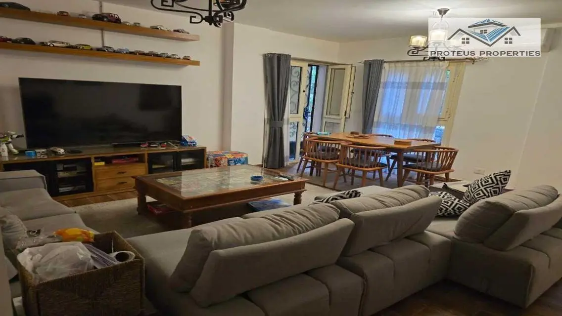 Luxurious Apartment No. 94 in the Heart of the City