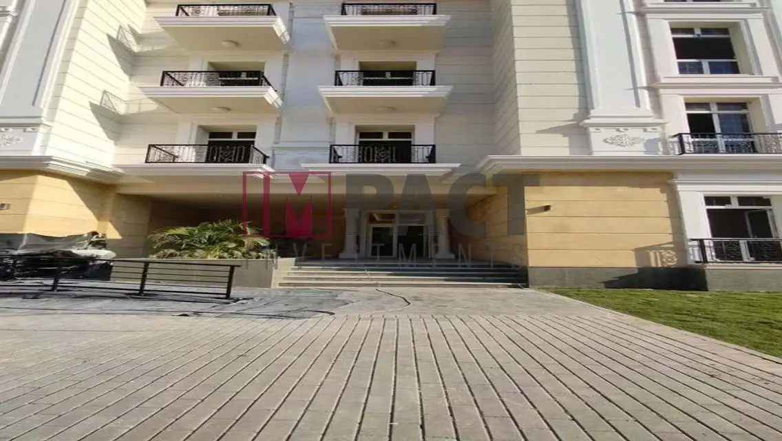 Luxury Villa for Sale with Private Garden and Pool