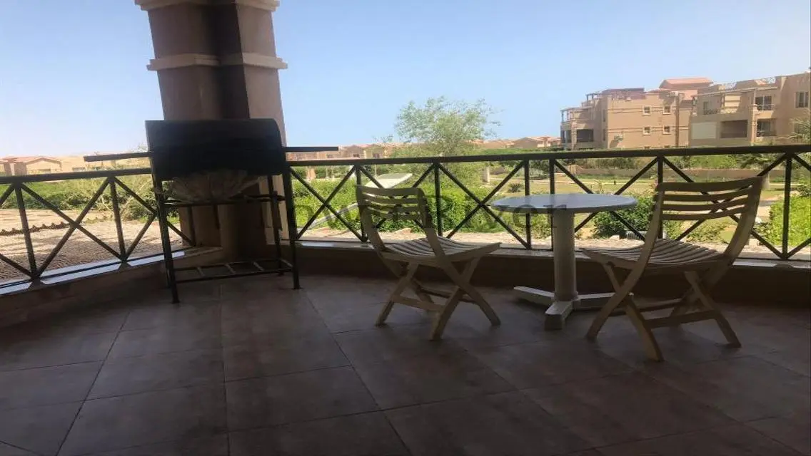 Stunning Apartment for Sale with Garden and Lake View