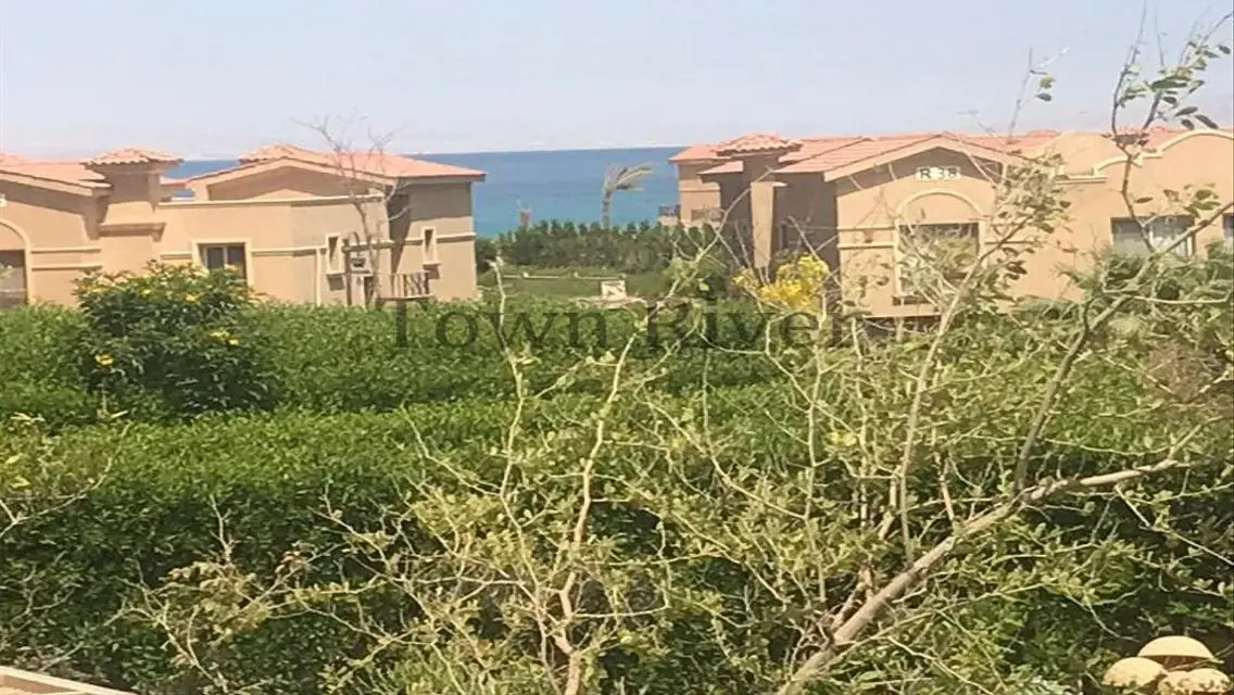 Stunning Apartment for Sale with Garden and Lake View
