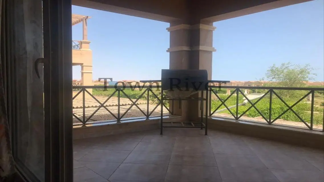 Stunning Apartment for Sale with Garden and Lake View