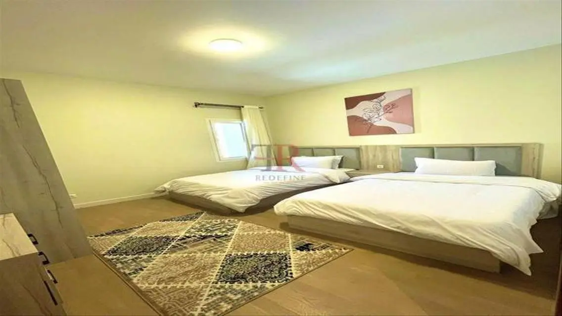 Luxurious Apartment for Sale with Spacious Layout in the Heart of the City