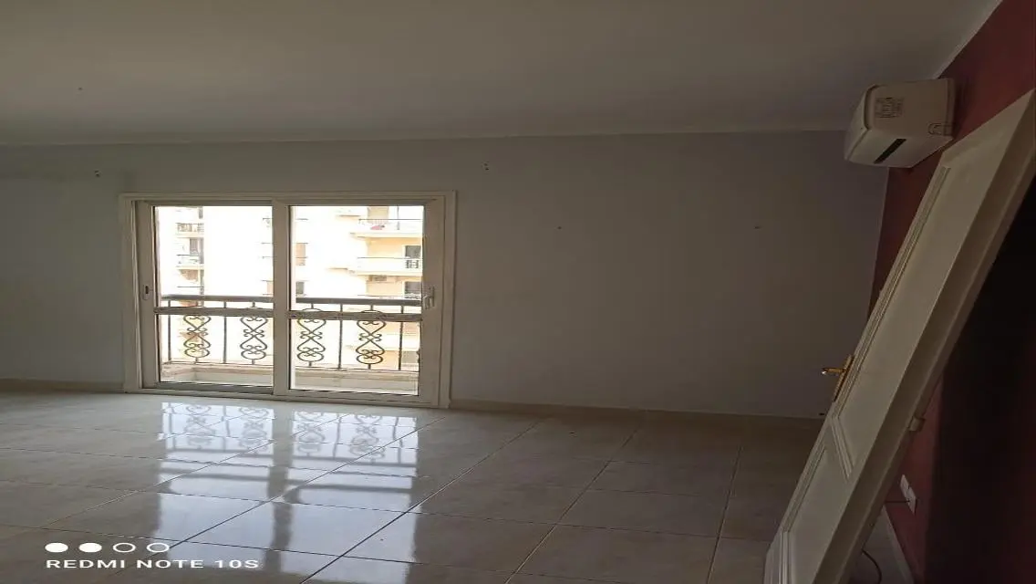 للايجار بالرحاب شقه 162 متر بالتكيفات السابعه