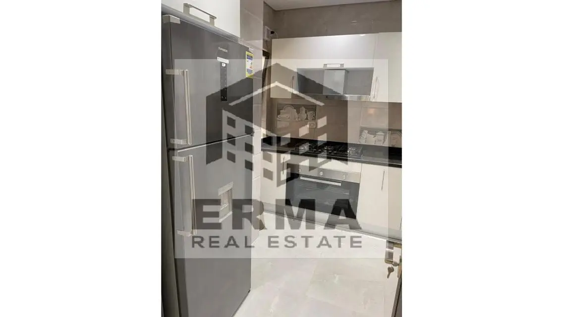 Apartment with garden for rent in Villette Sky