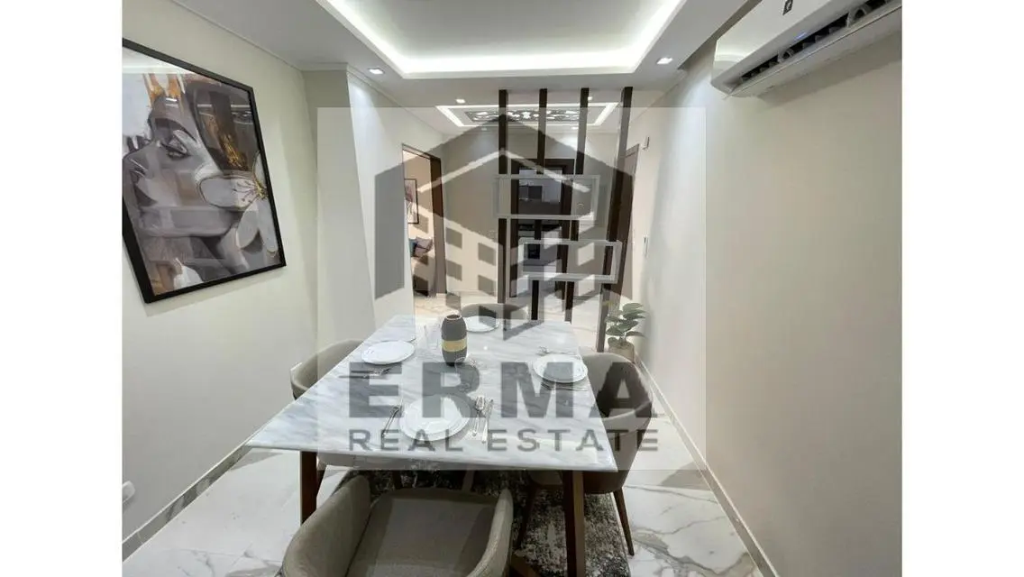 Apartment with garden for rent in Villette Sky
