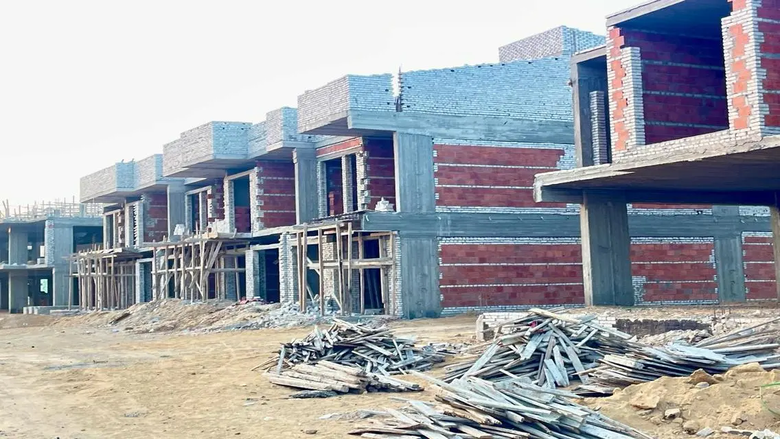 Apartment Fully Finished At Lowest price Over 10 Y