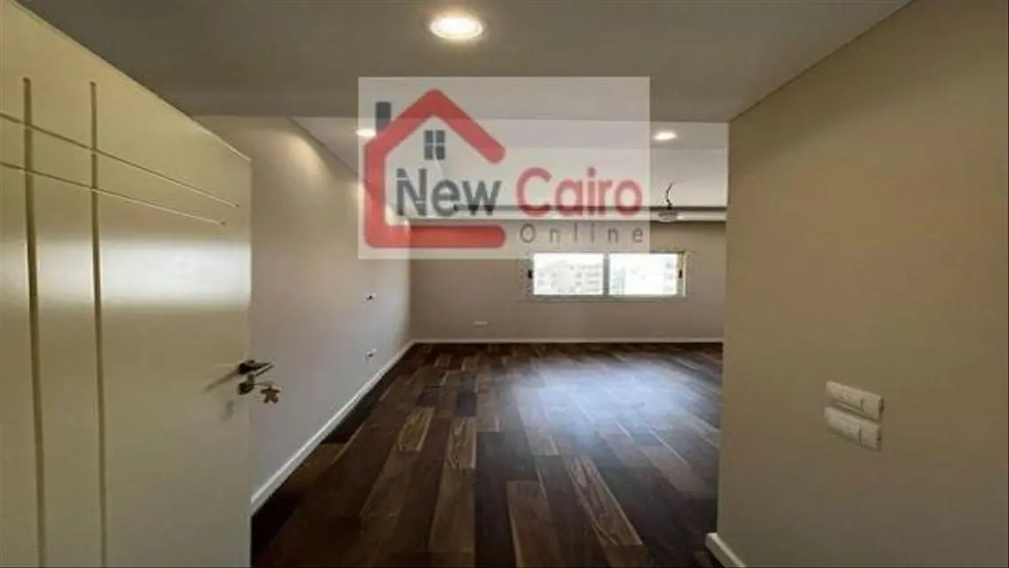 Apartment super luxe rent in Compound: Al-Asala