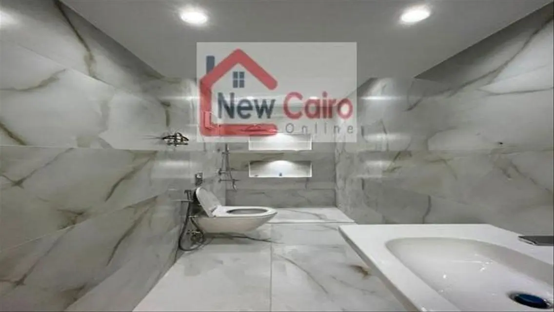 Apartment super luxe rent in Compound: Al-Asala