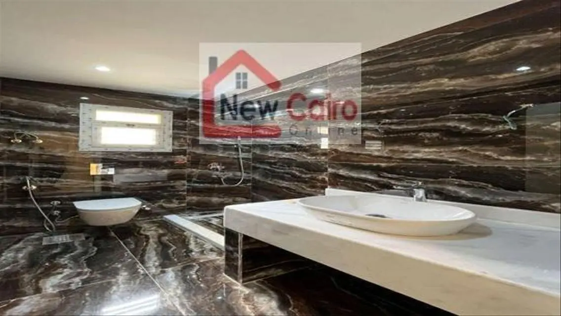 Apartment super luxe rent in Compound: Al-Asala