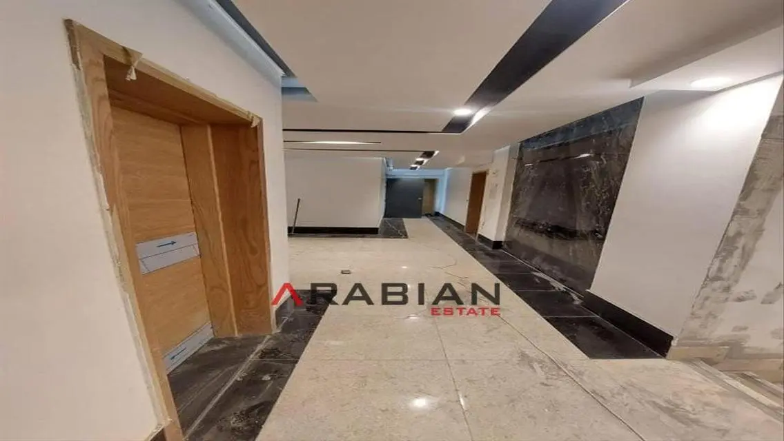 بمقدم 930الف شقة 170م بقسط10سنين