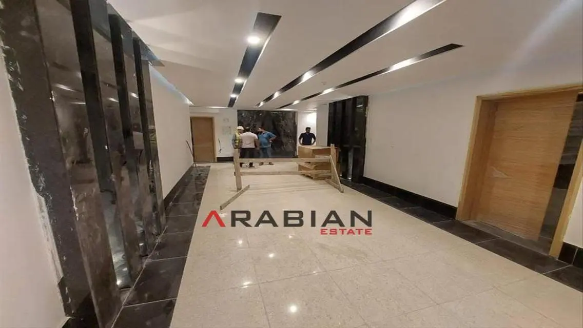 بمقدم 930الف شقة 170م بقسط10سنين