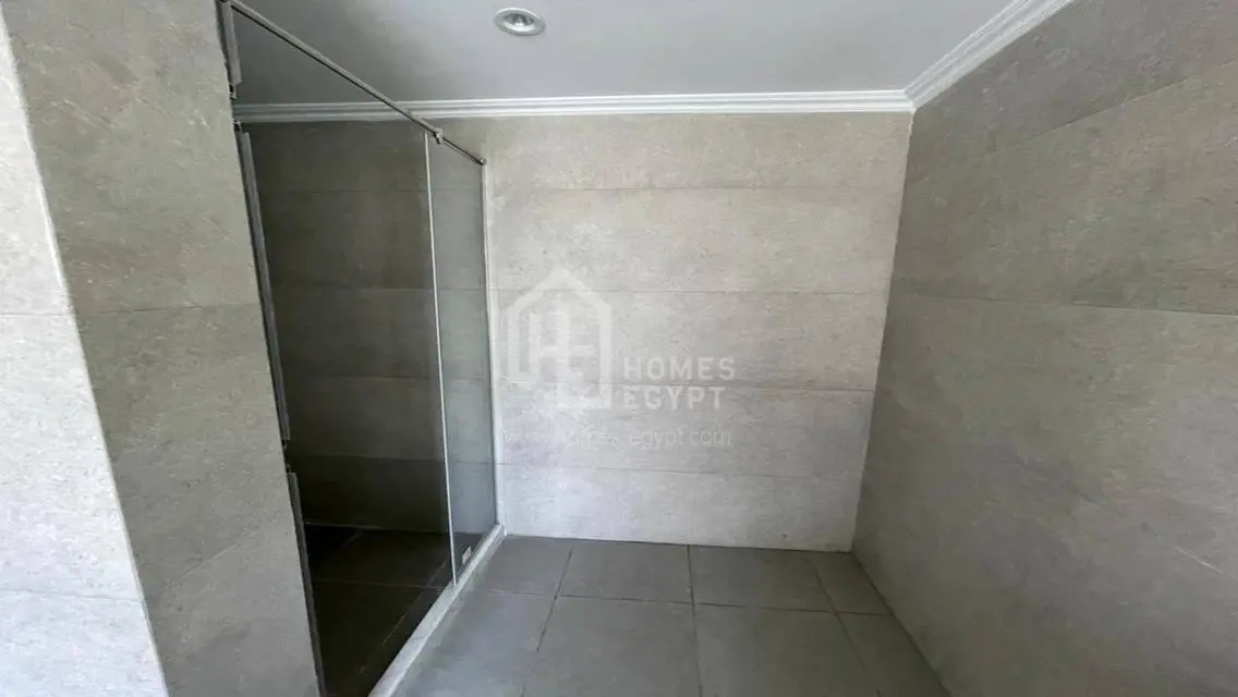 Marvelous Nile View Renovated Penthouse in Zamalek
