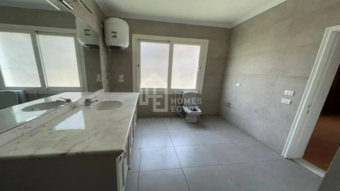 Marvelous Nile View Renovated Penthouse in Zamalek