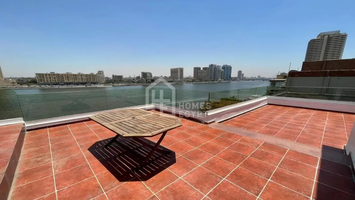 Marvelous Nile View Renovated Penthouse in Zamalek