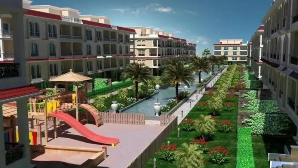 Luxurious Apartment with Spacious Garden and Shared Pool in the City Center