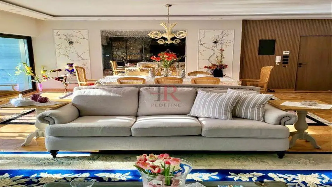 Apartment with private pool for rent in lake view