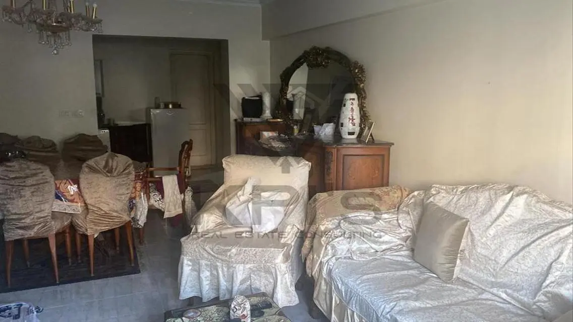 RESALE Finished APT+Garden in Rehab-LANDSCAPE View