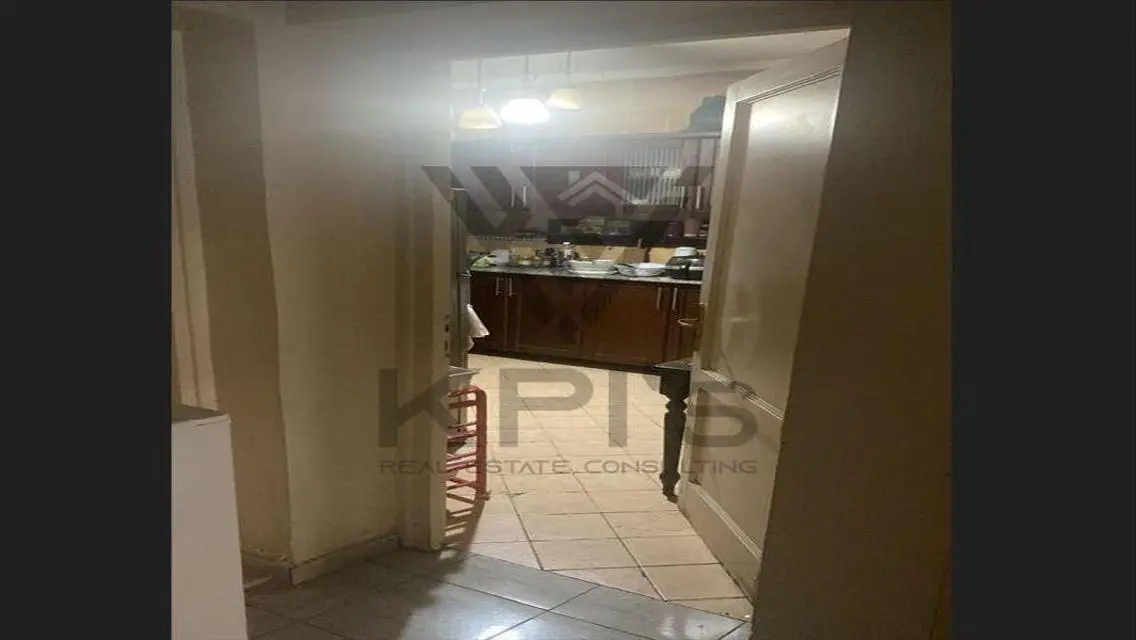 RESALE Finished APT+Garden in Rehab-LANDSCAPE View