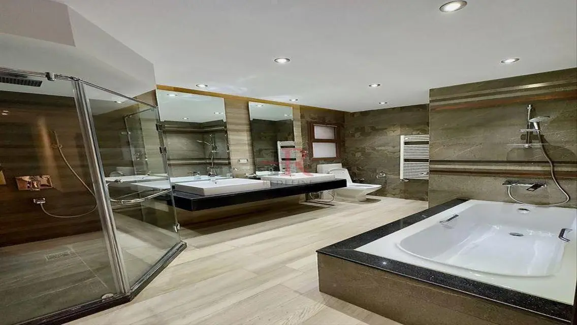 ultra super lux finishing villa for rent in mivida