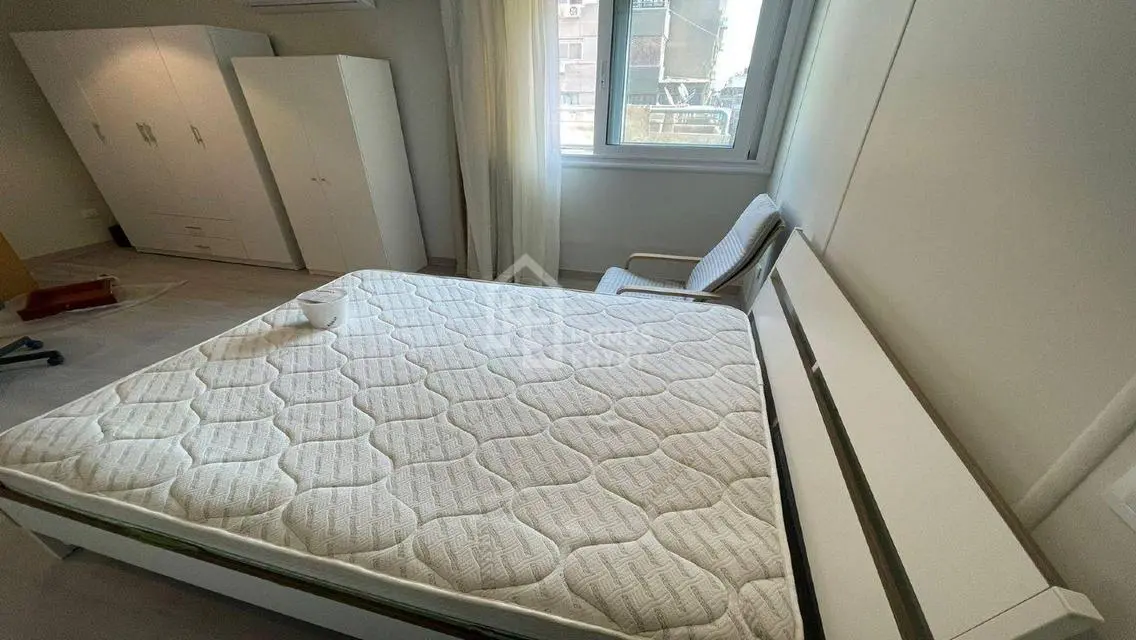 Brand New Finished Apt + Open Kitchen First Rent