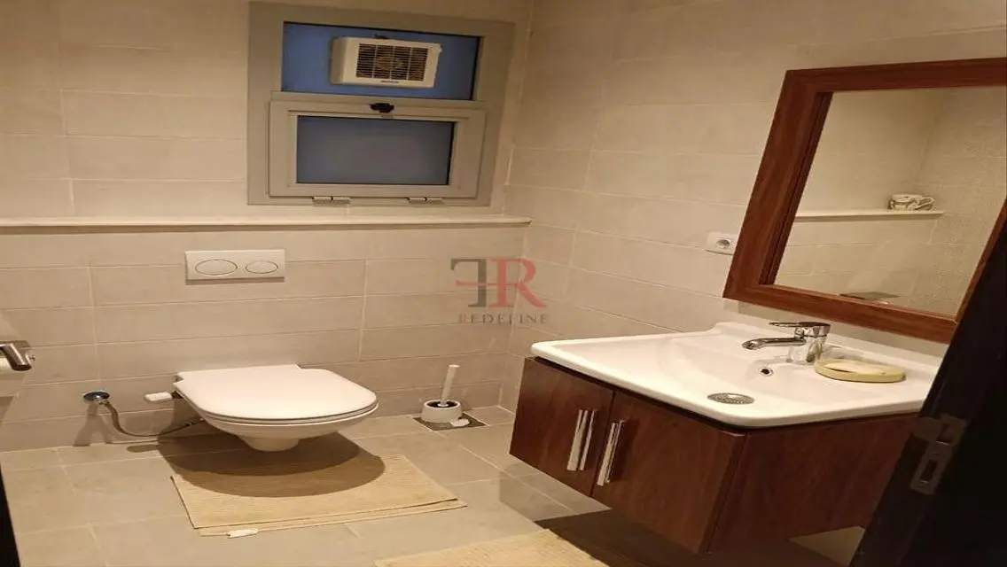 Apartment with private garden for rent in CFC