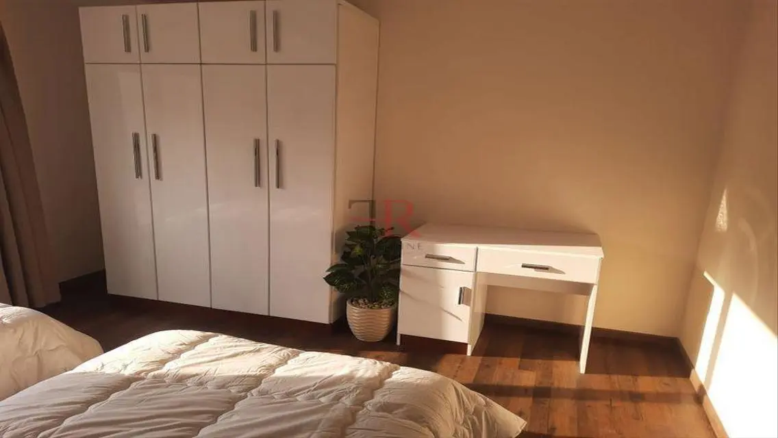 Apartment with private garden for rent in CFC