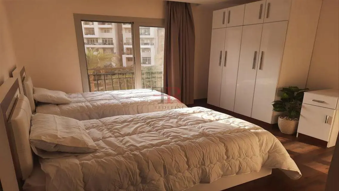 Apartment with private garden for rent in CFC