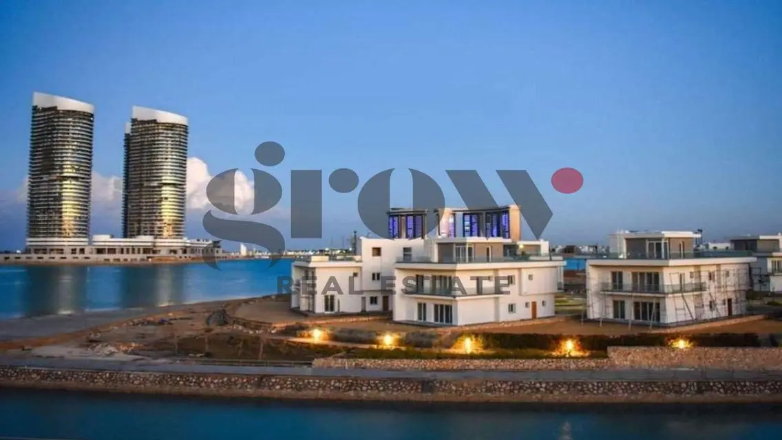 شاليه تحفة على المياه جنب الفنادق وتسليم فورى تشطب