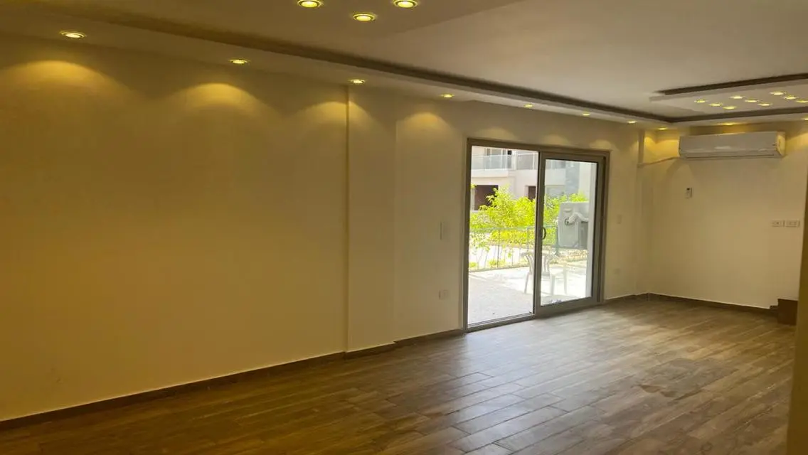 Stunning Apartment for Sale in Goldmark with Modern Design