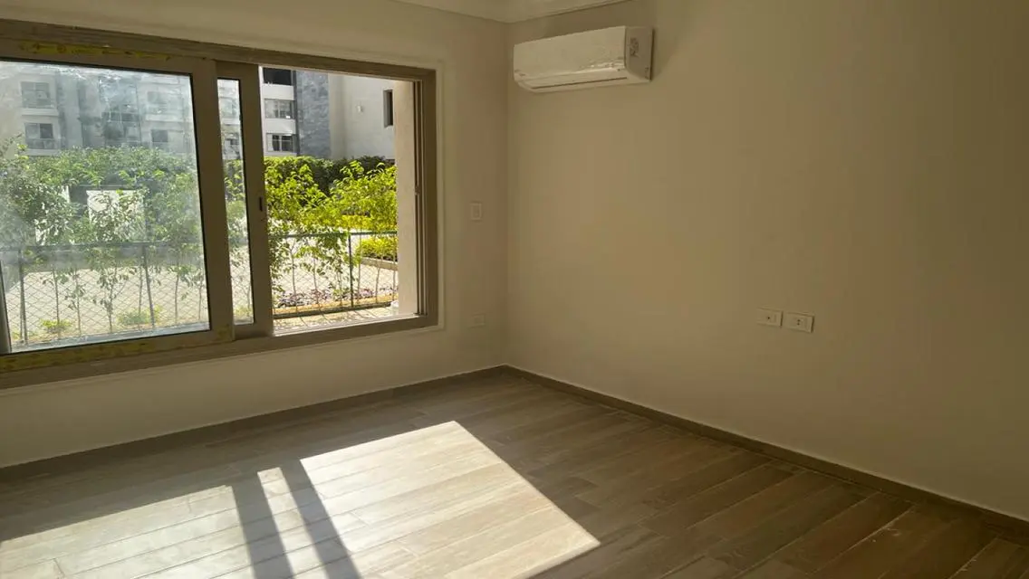 Stunning Apartment for Sale in Goldmark with Modern Design
