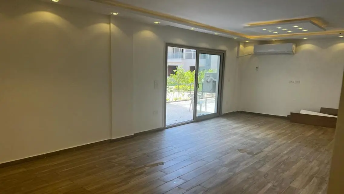 Stunning Apartment for Sale in Goldmark with Modern Design