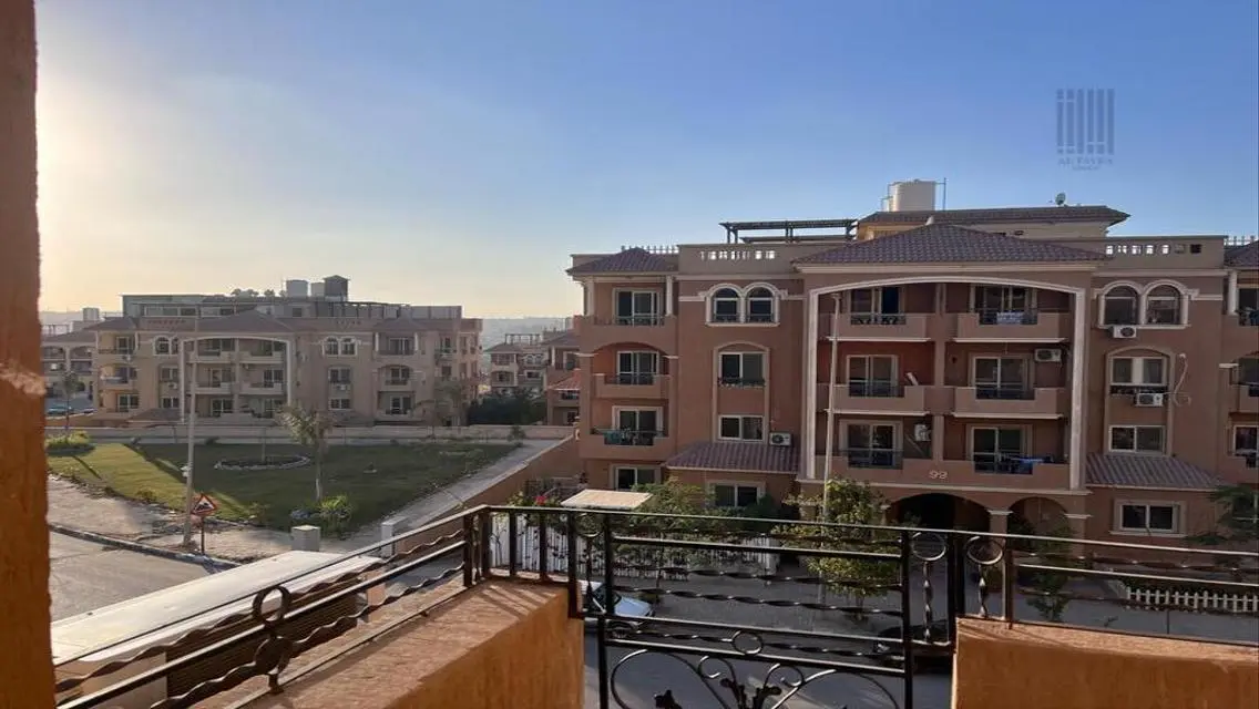 Luxurious Villa with Spacious Layout and Premium Amenities