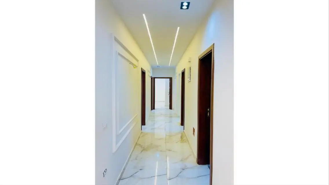 شقة فاخرة للبيع بحجم واسع