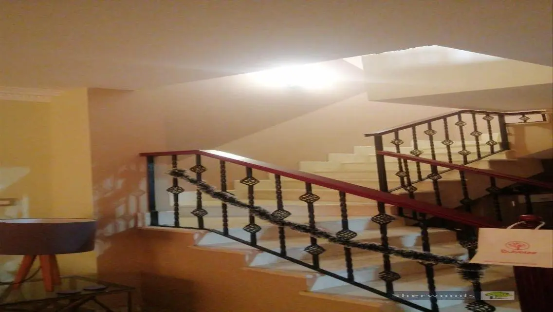 عمارة فاخرة للبيع بأرقي أحياء الشيخ زايد