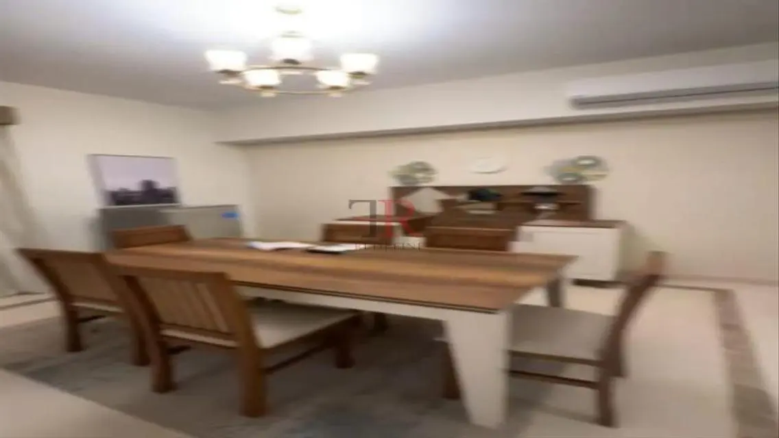 Amazing Apartment for Rent with Lake View