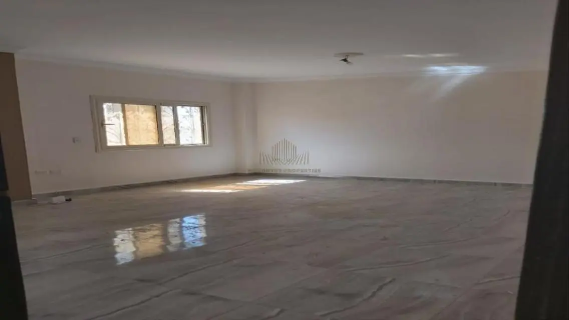 شقه ١٨٠م متشطبه بسعر لقطه المستثمرين الجنوبيه
