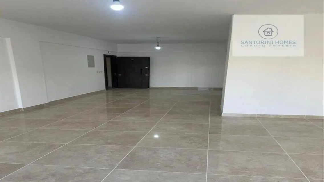 Luxury Apartment for Rent in Santorini - 160 Square Meters