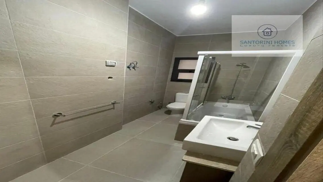 Luxury Apartment for Rent in Santorini - 160 Square Meters
