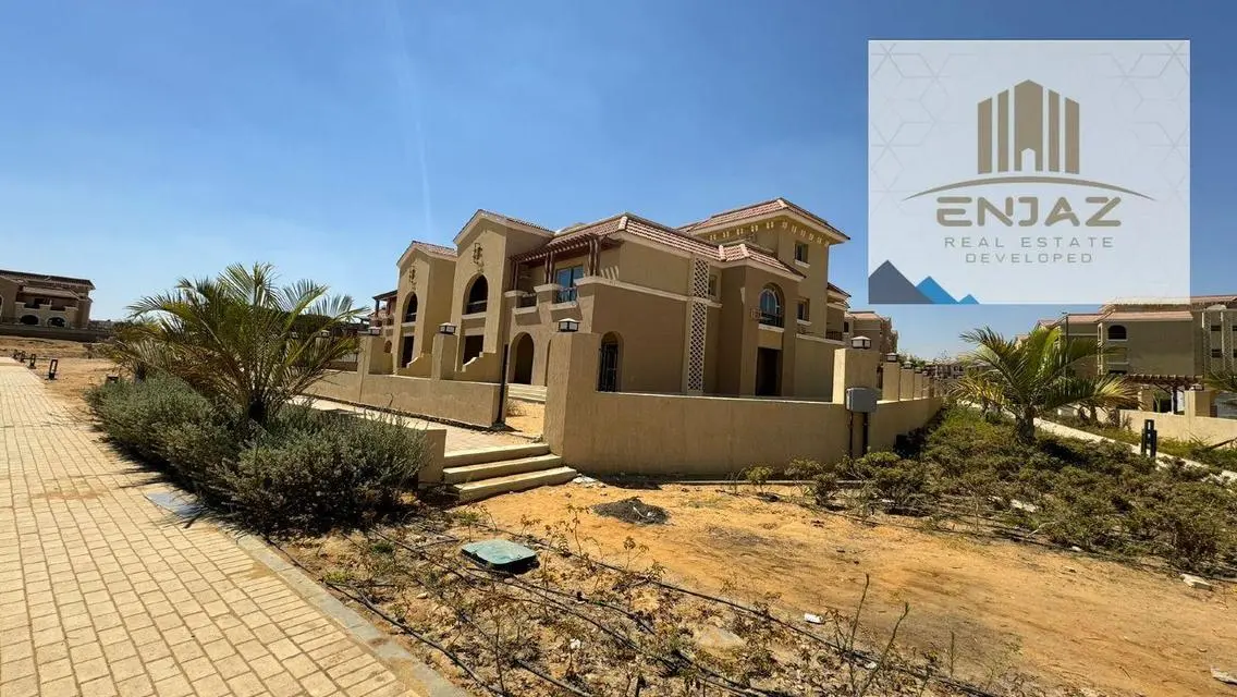 Corner Villa (Townhouse) for Sale in Maadi View