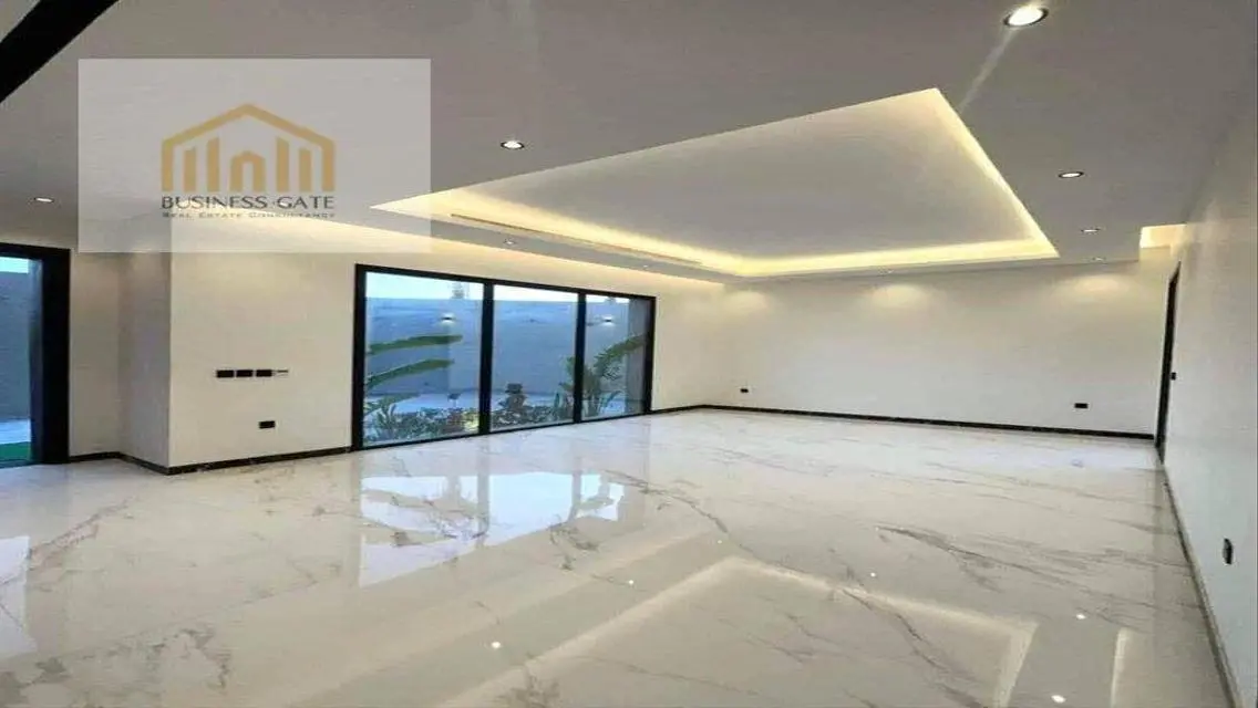 Luxury Villa for Sale with Spacious Layout and Premium Amenities