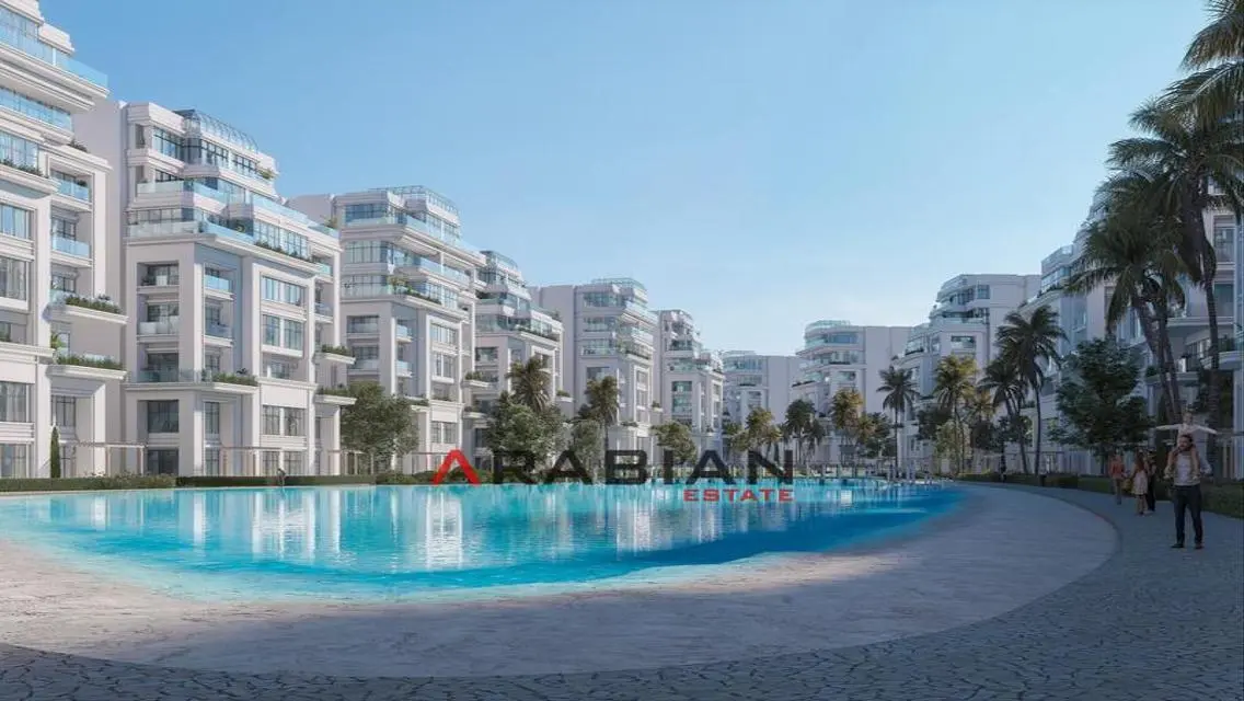 Luxury Apartment for Sale Overlooking Lakes