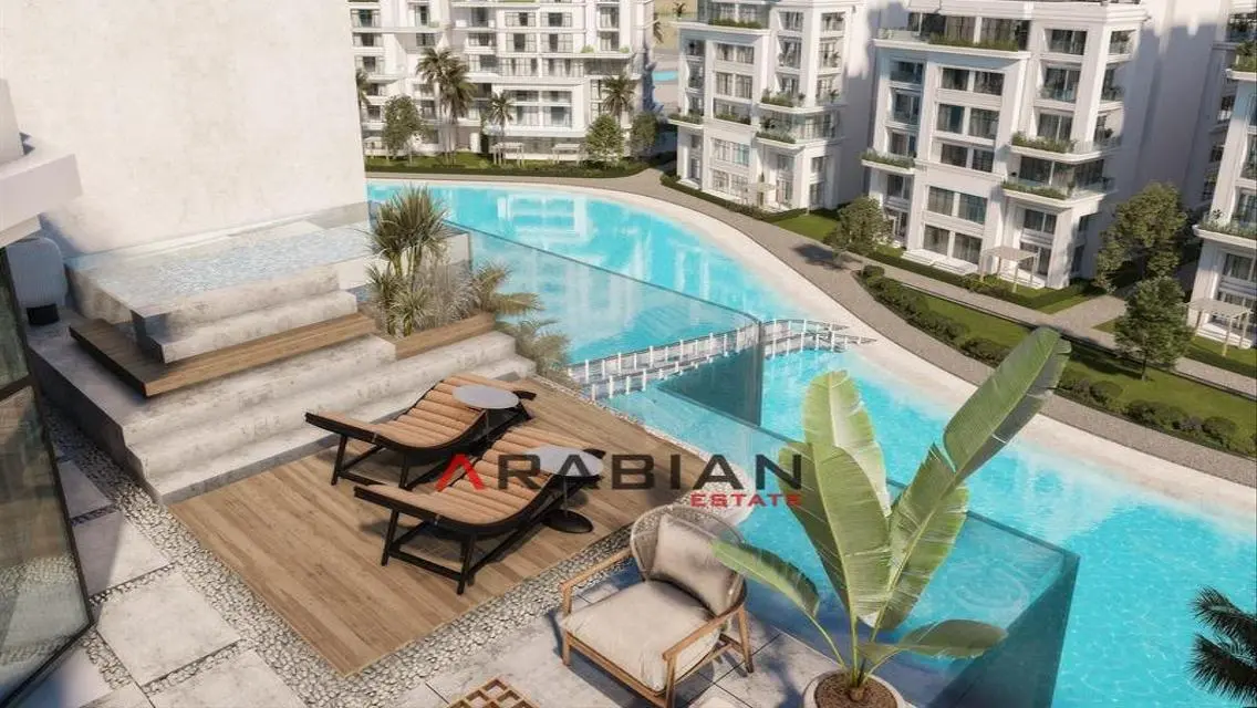 Luxury Apartment for Sale Overlooking Lakes