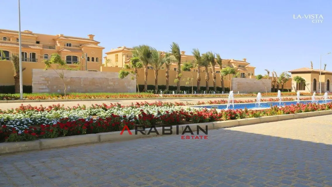 بمقدم 20% امتلك فيلا استلام فوري في لافيستا