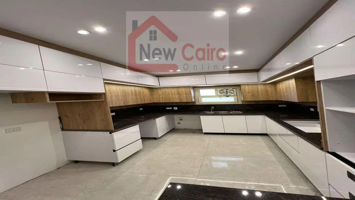 Luxury Apartment for Sale - 3 Bedrooms in Premium Location