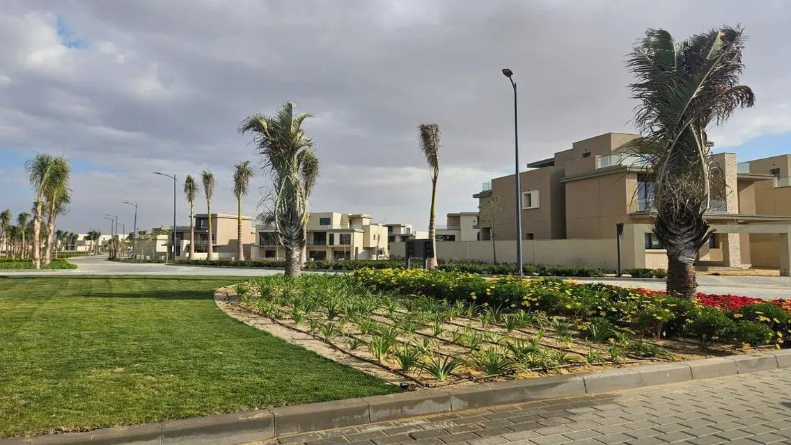 Stunning 4-Bedroom Apartment with Private Garden and Excellent Amenities