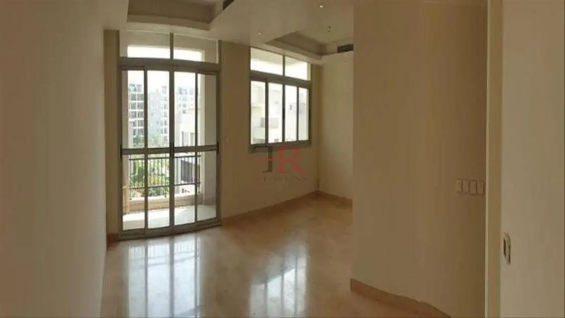 Apartment with garden view for rent in cfc