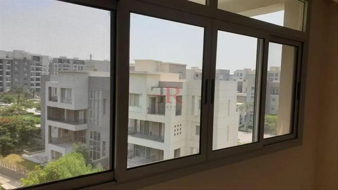 Apartment with garden view for rent in cfc