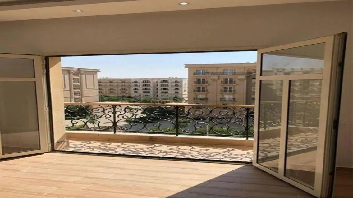 فيلا رائعة بحديقة خاصة ومسبح
