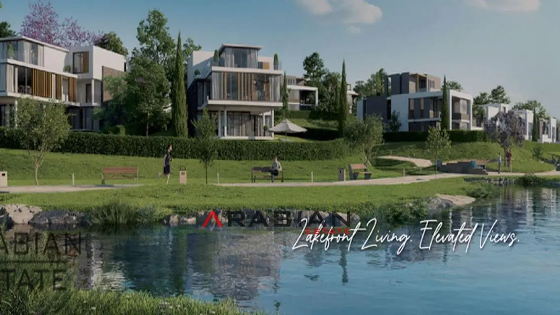 Luxury Villa with Spacious Design in Callision with Stunning Views